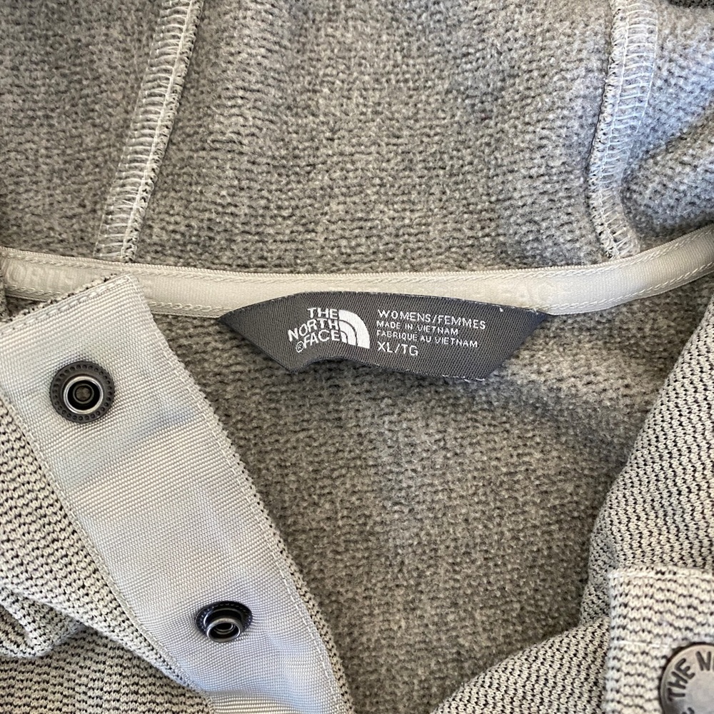 North Face Pullover - image 2